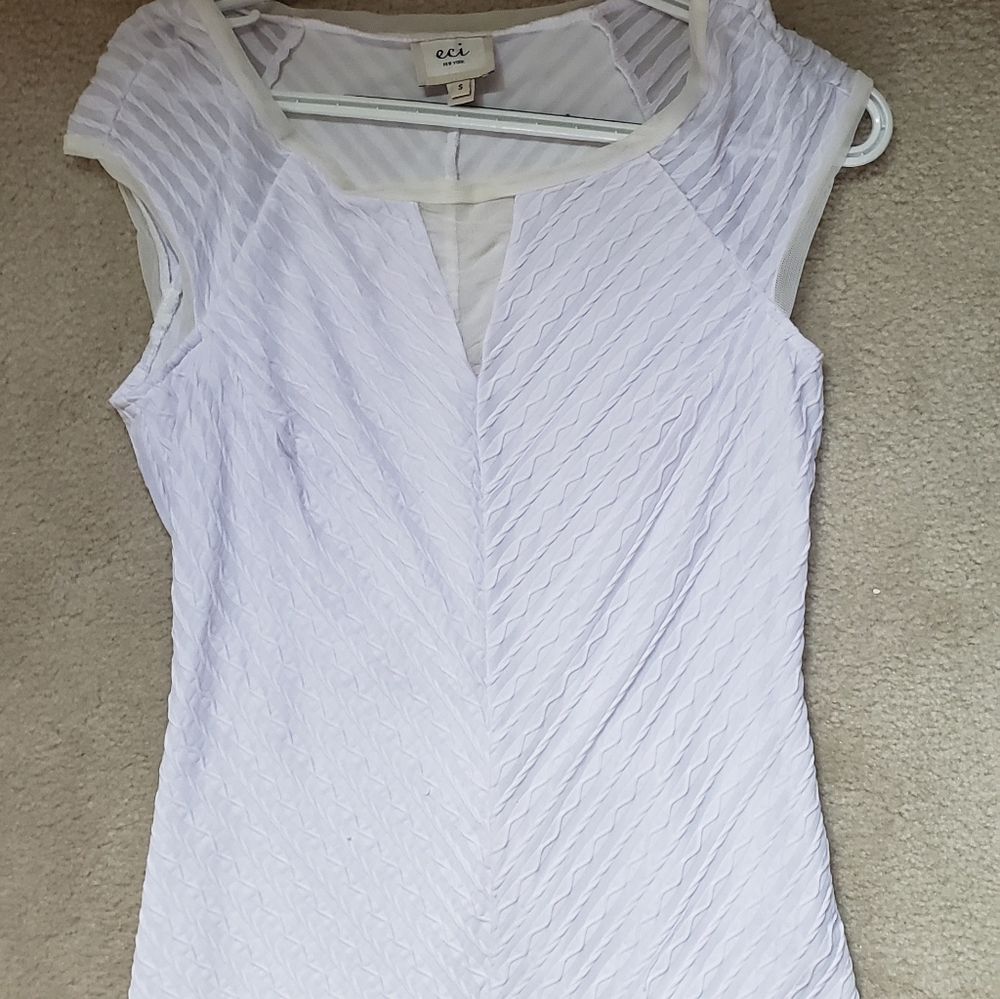 Elegant white blouse, size S , sleeveless